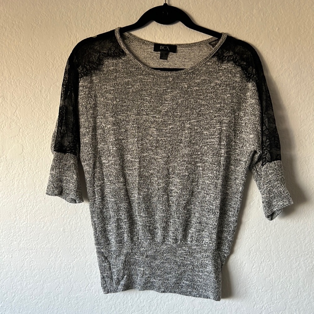 Gray black knit sweater